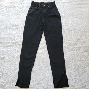 Boohoo Juniors  Mid Rise Black Jeans Size 2